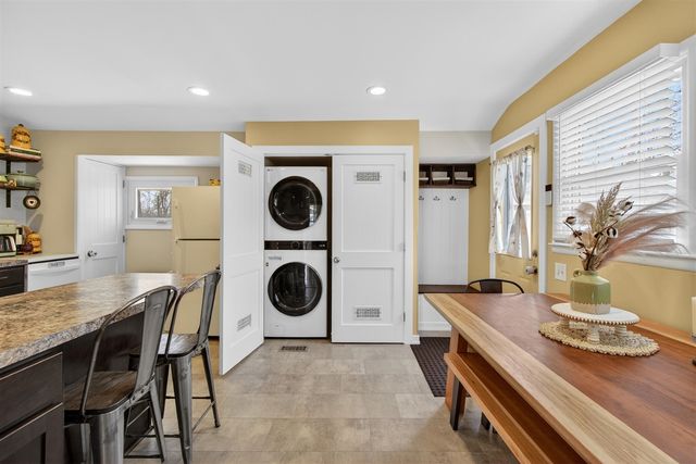 5513 Sherwood Drive, Jackson, MI 49201