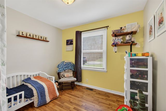 5513 Sherwood Drive, Jackson, MI 49201