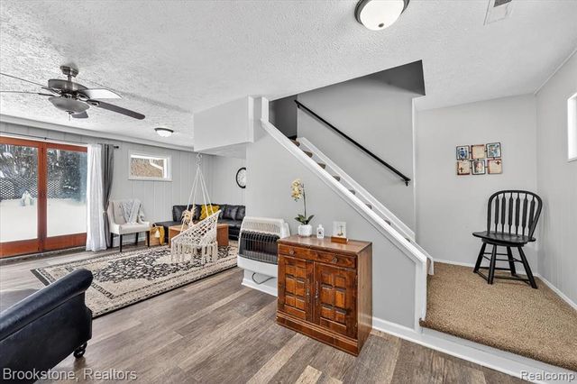 4785 Sylvanview Drive, Clarkston, MI 48348