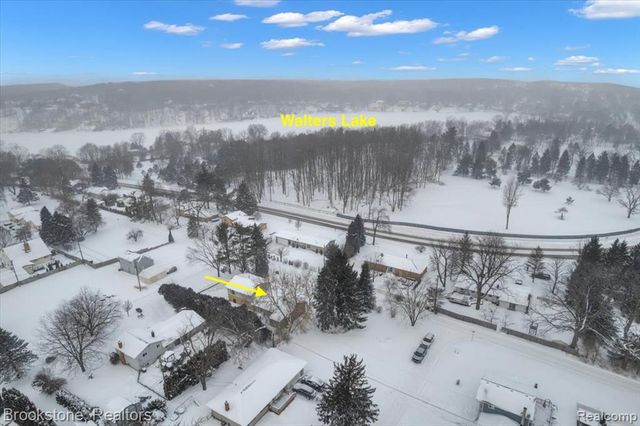 4785 Sylvanview Drive, Clarkston, MI 48348