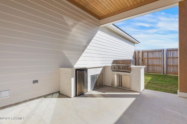 506 Broyles Street, Youngsville, LA 70592