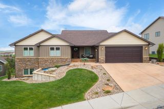 527 ENCHANTED PINES DR, Rapid City, SD 57702