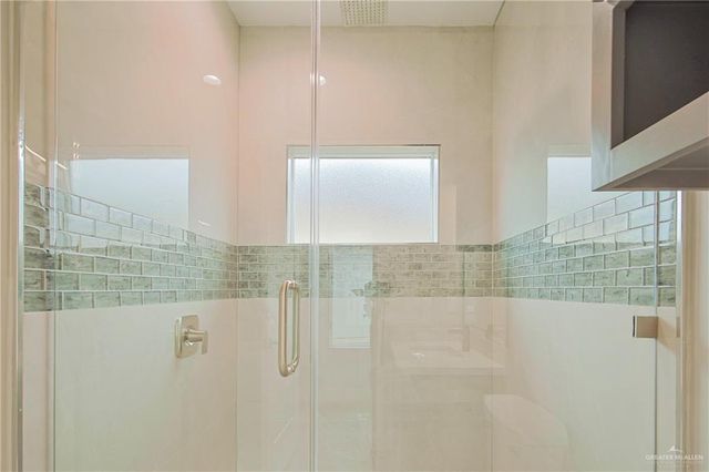 3223 Lago Superior, Edinburg, TX 78542