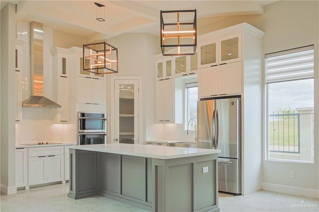 3223 Lago Superior, Edinburg, TX 78542