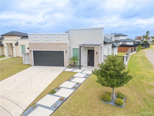 3223 Lago Superior, Edinburg, TX 78542