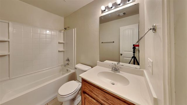 2801 NW 182nd Street, Edmond, OK 73012