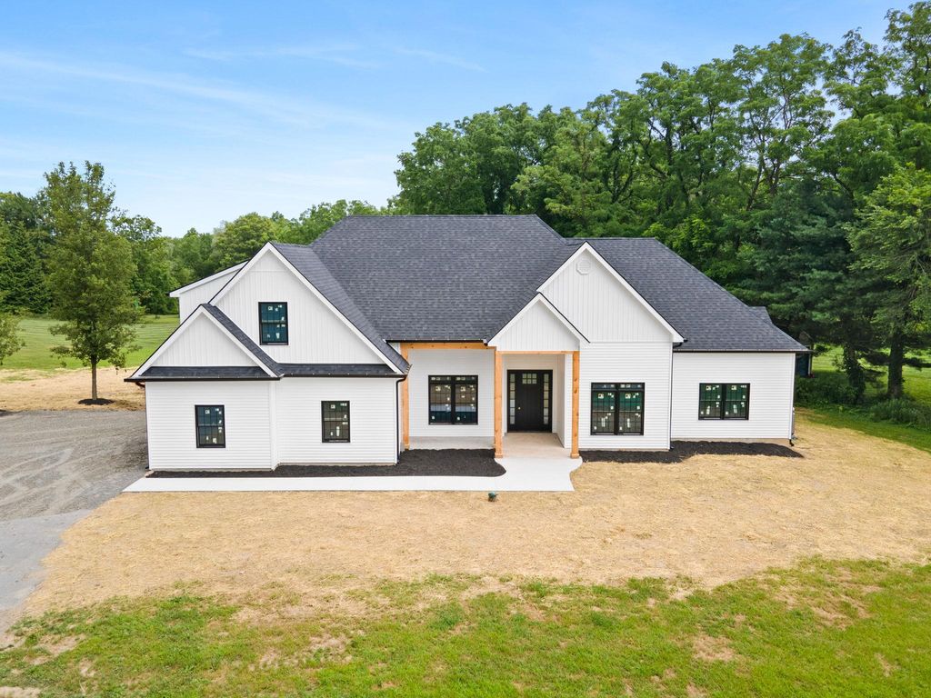 200 Hill Avenue, Montgomery, NY 12549