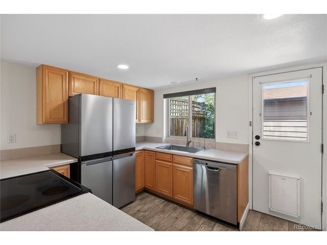 3572 S Kittredge St A, Aurora, CO 80013