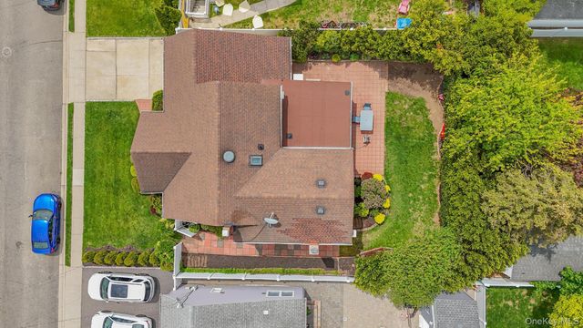 249 N 6th Street, Bethpage, NY 11714
