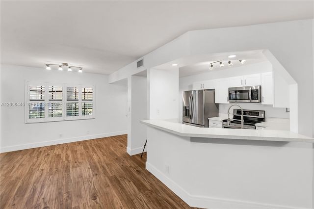 9005 W Sunrise Boulevard 9005, Plantation, FL 33322