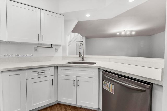 9005 W Sunrise Boulevard 9005, Plantation, FL 33322