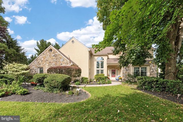 1606 E GLENMONT LN, West Chester, PA 19380
