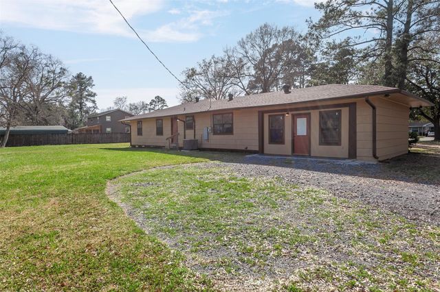 105 Butler Road, Vidor, TX 77662