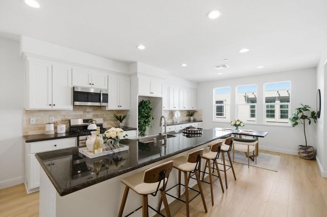 283 Wild Rose Way, Milpitas, CA 95035
