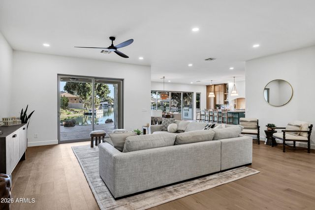 1833 W MEAD Place, Chandler, AZ 85248