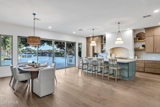 1833 W MEAD Place, Chandler, AZ 85248