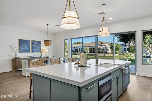 1833 W MEAD Place, Chandler, AZ 85248