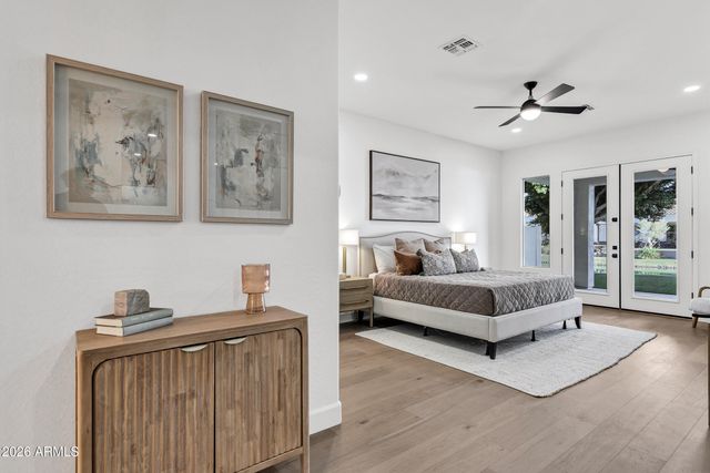 1833 W MEAD Place, Chandler, AZ 85248
