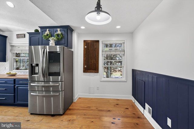 798 TURKEY KNOB RD, Quicksburg, VA 22847