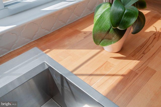 798 TURKEY KNOB RD, Quicksburg, VA 22847