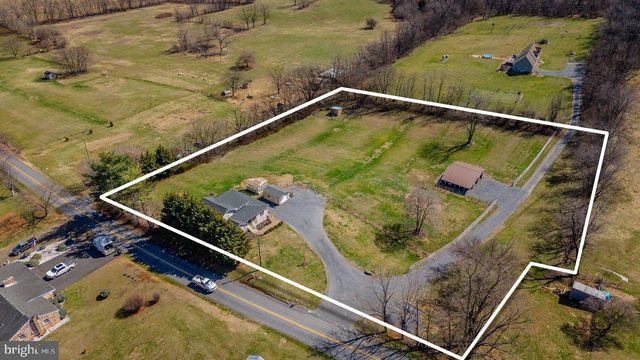 798 TURKEY KNOB RD, Quicksburg, VA 22847