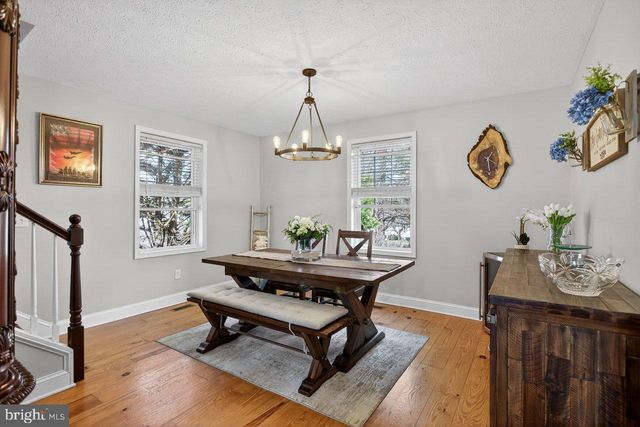 798 TURKEY KNOB RD, Quicksburg, VA 22847