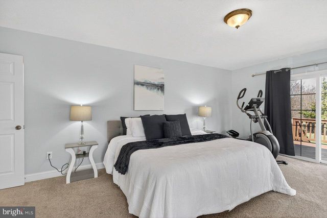 798 TURKEY KNOB RD, Quicksburg, VA 22847