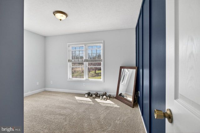 798 TURKEY KNOB RD, Quicksburg, VA 22847