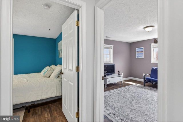 798 TURKEY KNOB RD, Quicksburg, VA 22847