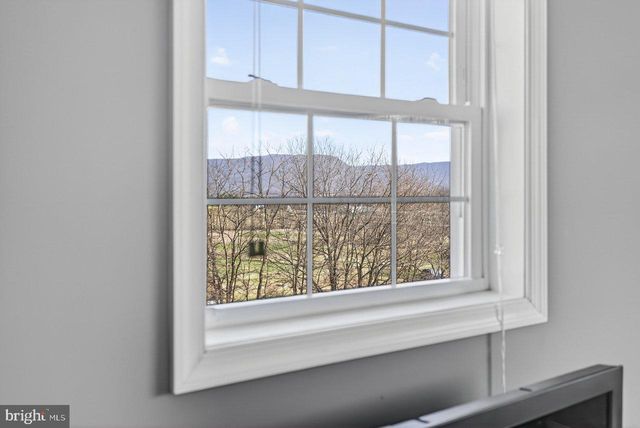 798 TURKEY KNOB RD, Quicksburg, VA 22847