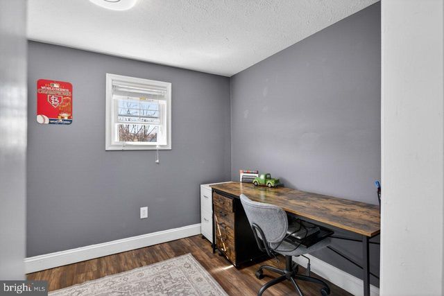 798 TURKEY KNOB RD, Quicksburg, VA 22847