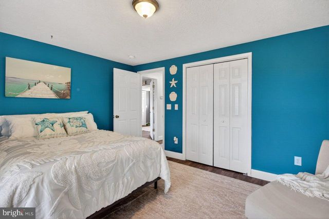 798 TURKEY KNOB RD, Quicksburg, VA 22847