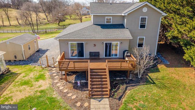 798 TURKEY KNOB RD, Quicksburg, VA 22847