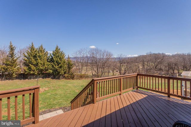 798 TURKEY KNOB RD, Quicksburg, VA 22847