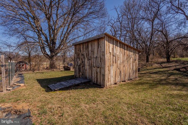 798 TURKEY KNOB RD, Quicksburg, VA 22847