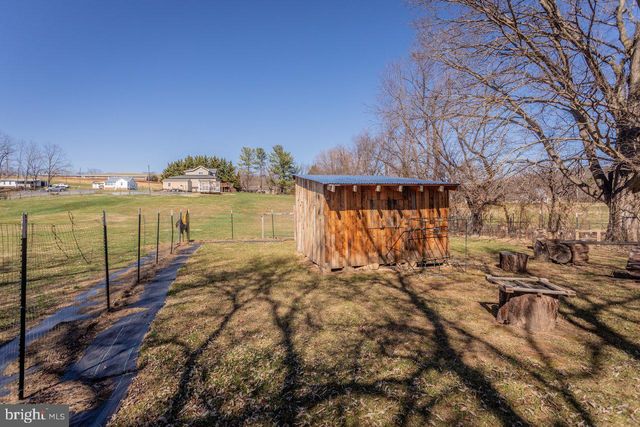 798 TURKEY KNOB RD, Quicksburg, VA 22847