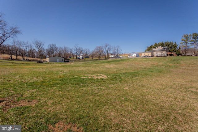 798 TURKEY KNOB RD, Quicksburg, VA 22847