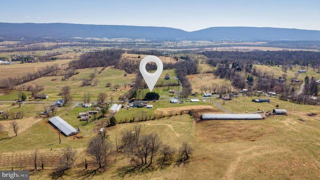 798 TURKEY KNOB RD, Quicksburg, VA 22847