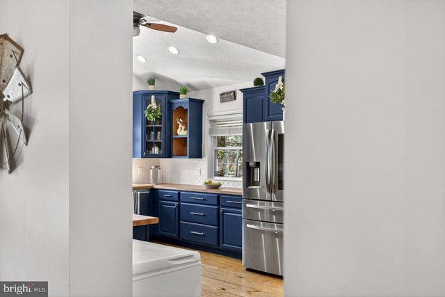 798 TURKEY KNOB RD, Quicksburg, VA 22847