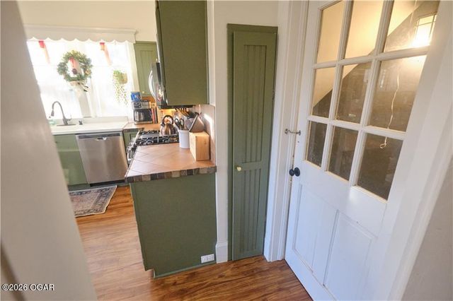 305 W Jefferson Street, Pittsburg, KS 66762