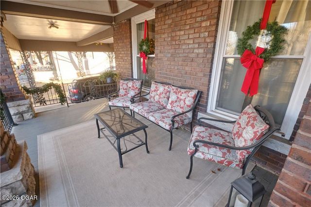 305 W Jefferson Street, Pittsburg, KS 66762