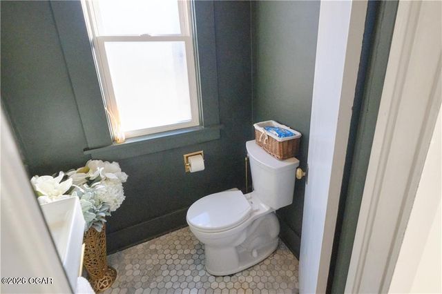 305 W Jefferson Street, Pittsburg, KS 66762