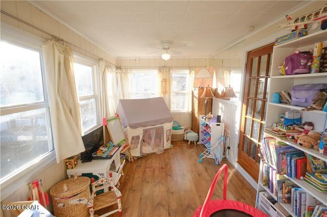 305 W Jefferson Street, Pittsburg, KS 66762