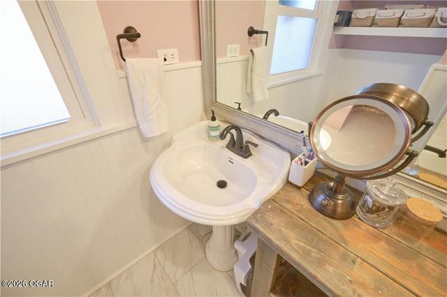 305 W Jefferson Street, Pittsburg, KS 66762