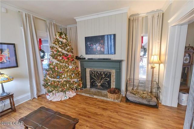 305 W Jefferson Street, Pittsburg, KS 66762