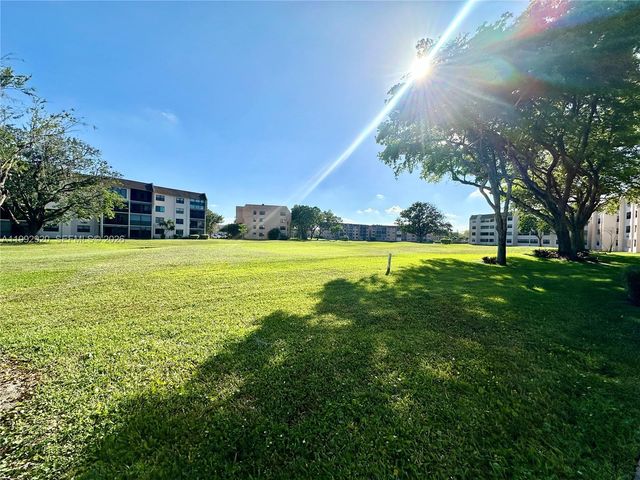 10360 NW 30th Ct 303, Sunrise, FL 33322