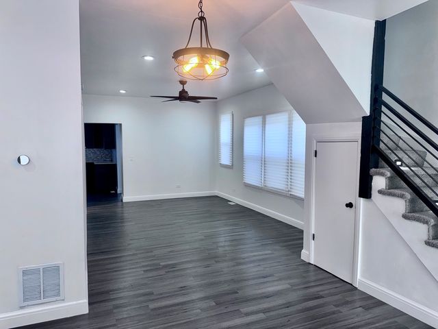 11581 S LAFAYETTE Avenue, Chicago, IL 60628