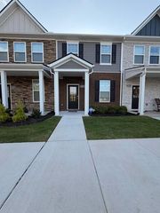 1030 Keyes Pl, Lebanon, TN 37087