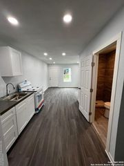 103 STANLEY CT # 1, San Antonio, TX 78214