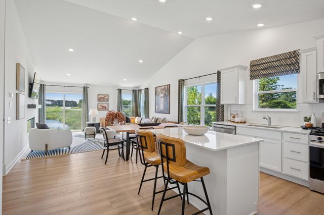 665 152nd Lane NW, Andover, MN 55304